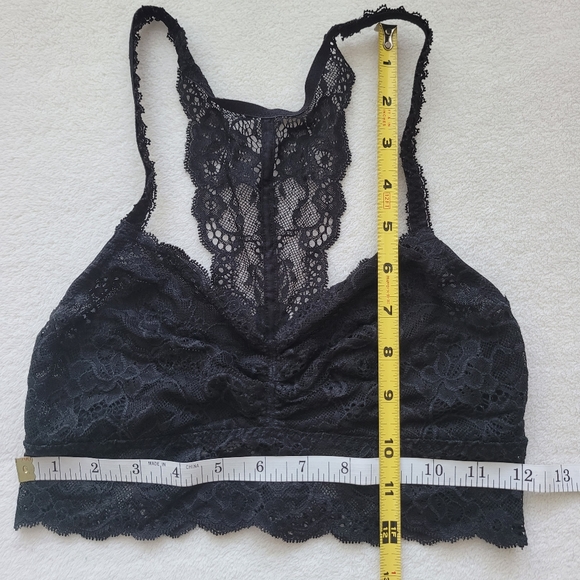 PINK VS | Lace Bralette NWOT Wire Free Small Black Halter - Picture 3 of 14